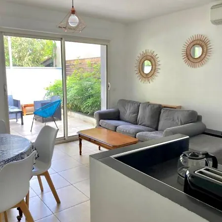 Jolie Avec Jacuzzi Hopitaux Facultes Villa *